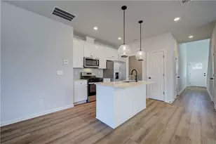 302 Abbotts Crossing Circle, Conyers, GA 30094 - Photo 8