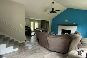 408 Willow Ct SE, Conyers, GA 30094 - Photo 2