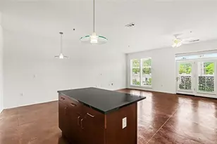 560 Dutch Valley Rd NE, Atlanta, GA 30324 - Photo 8
