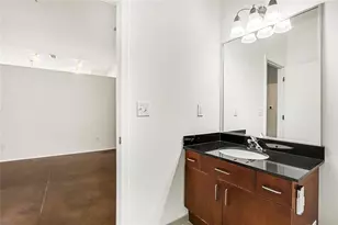 560 Dutch Valley Rd NE, Atlanta, GA 30324 - Photo 24