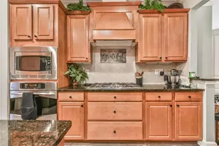 6417 Hickory Springs Cir, Hoschton, GA 30548 - Photo 18