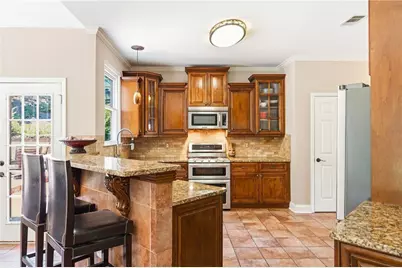 3050 Ridge Oak Drive, Suwanee, GA 30024 - Photo 4