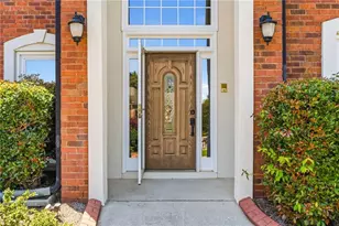 3050 Ridge Oak Dr, Suwanee, GA 30024 - Photo 2