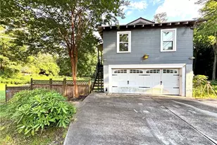 1920 Linwood Ave, Atlanta, GA 30344 - Photo 1