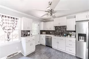 302 E Valley Rd NE, Rome, GA 30161 - Photo 18