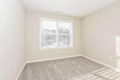 1305 Glenover Way, Marietta, GA 30062 - Photo 10