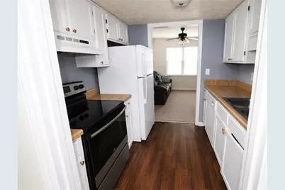 5584 Executive Way, Norcross, GA 30071 - Photo 8
