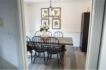 13 Stratford Hall Place NE #13, Atlanta, GA 30342 - Photo 16