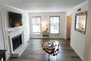 13 Stratford Hall Pl NE, Atlanta, GA 30342 - Photo 8