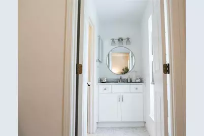13 Stratford Hall Place NE #13, Atlanta, GA 30342 - Photo 36