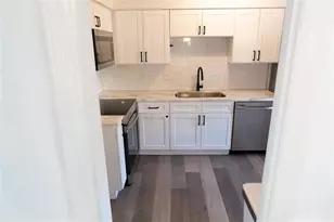 13 Stratford Hall Pl NE, Atlanta, GA 30342 - Photo 14