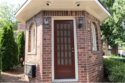 13 Stratford Hall Place NE #13, Atlanta, GA 30342 - Photo 60