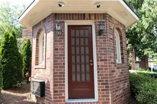 13 Stratford Hall Pl NE, Atlanta, GA 30342 - Photo 60