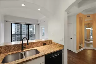 3445 Stratford Rd NE, Atlanta, GA 30326 - Photo 4