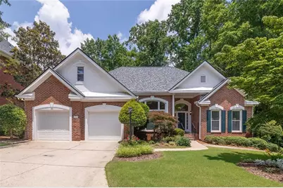 5381 Glenbrooke Trail, Dunwoody, GA 30338 - Photo 2