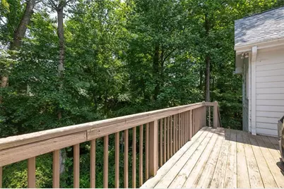 5381 Glenbrooke Trail, Dunwoody, GA 30338 - Photo 10