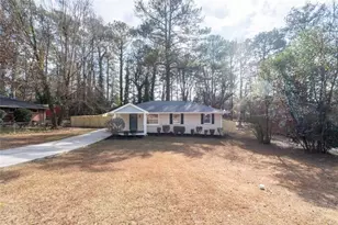 3645 Larkspur Terrace, Decatur, GA 30032 - Photo 2