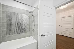 1108 Briar Cove Cir, Atlanta, GA 30329 - Photo 38