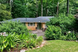 2774 Overlook Dr, Atlanta, GA 30345 - Photo 18