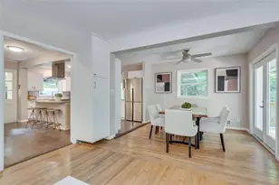 2774 Overlook Dr, Atlanta, GA 30345 - Photo 12