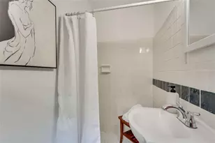 2774 Overlook Dr, Atlanta, GA 30345 - Photo 16