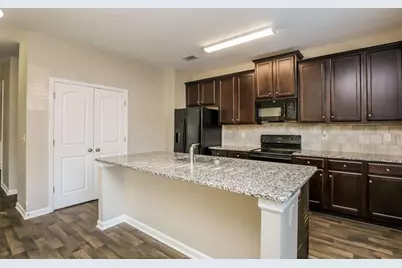 870 Walnut Woods Drive, Braselton, GA 30517 - Photo 4