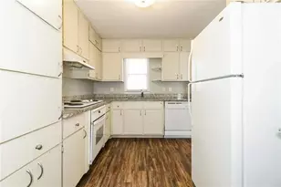 4055 S Bogan Rd, Buford, GA 30519 - Photo 6