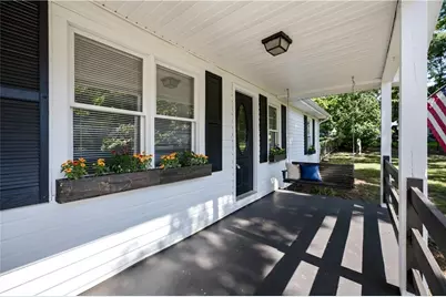 467 Sanders Street, Clarkesville, GA 30523 - Photo 2