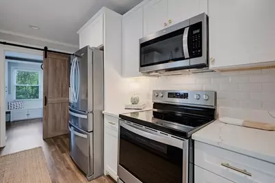 240 E Valley Drive, Marietta, GA 30068 - Photo 26