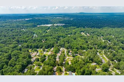 240 E Valley Drive, Marietta, GA 30068 - Photo 66