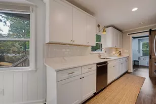 240 E Valley Dr, Marietta, GA 30068 - Photo 24