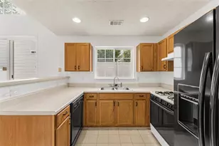308 W Oaks Trail, Woodstock, GA 30188 - Photo 12