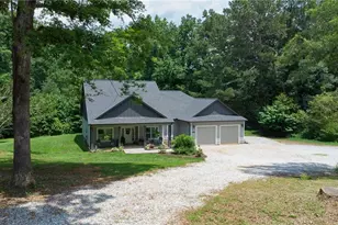 9350 Burnett Dr, Cumming, GA 30028 - Photo 2
