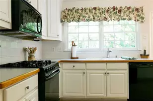 749 Sunny Field Ln, Lawrenceville, GA 30043 - Photo 20