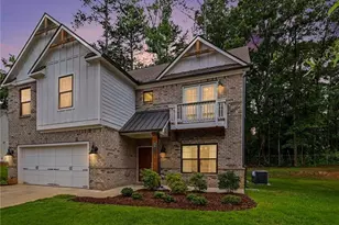 3513 Palmer Fls Dr, Douglasville, GA 30135 - Photo 2