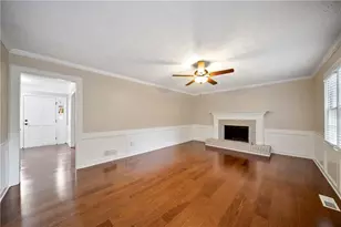 4279 Arbor Club Dr, Marietta, GA 30066 - Photo 4