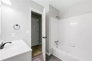 4279 Arbor Club Dr, Marietta, GA 30066 - Photo 8
