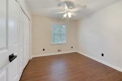 61 Powers Ferry Manor SE, Marietta, GA 30067 - Photo 32