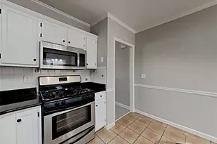 665 Ashley Laine Walk, Lawrenceville, GA 30043 - Photo 8