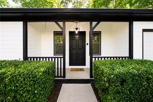 2290 Bankstone Dr SW, Marietta, GA 30064 - Photo 2