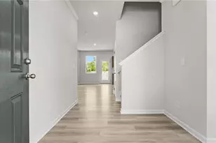 825 Oakmont Trce, Canton, GA 30114 - Photo 6
