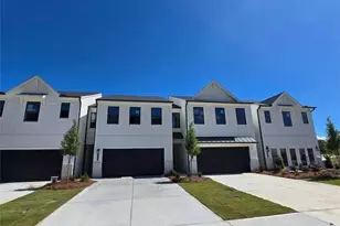 7521 Clover Ln, Flowery Branch, GA 30542 - Photo 4