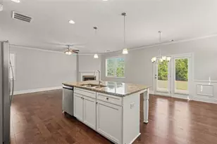6536 Crosscreek Ln, Flowery Branch, GA 30542 - Photo 12