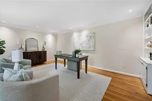 1040 Angelo Ct NE, Atlanta, GA 30319 - Photo 4