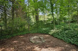 1040 Angelo Ct NE, Atlanta, GA 30319 - Photo 46