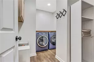 2636 Jewel St, East Point, GA 30344 - Photo 28