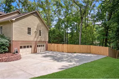 2719 Huckleberry Path, Marietta, GA 30062 - Photo 2