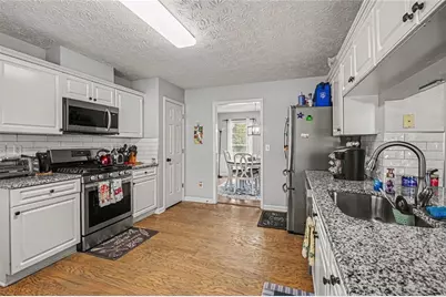 861 Madison View Lane, Lawrenceville, GA 30045 - Photo 10