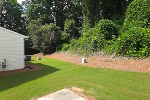 1426 Penhurst Dr, Lawrenceville, GA 30043 - Photo 18