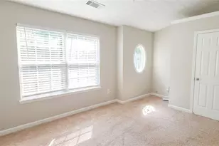 1426 Penhurst Dr, Lawrenceville, GA 30043 - Photo 10